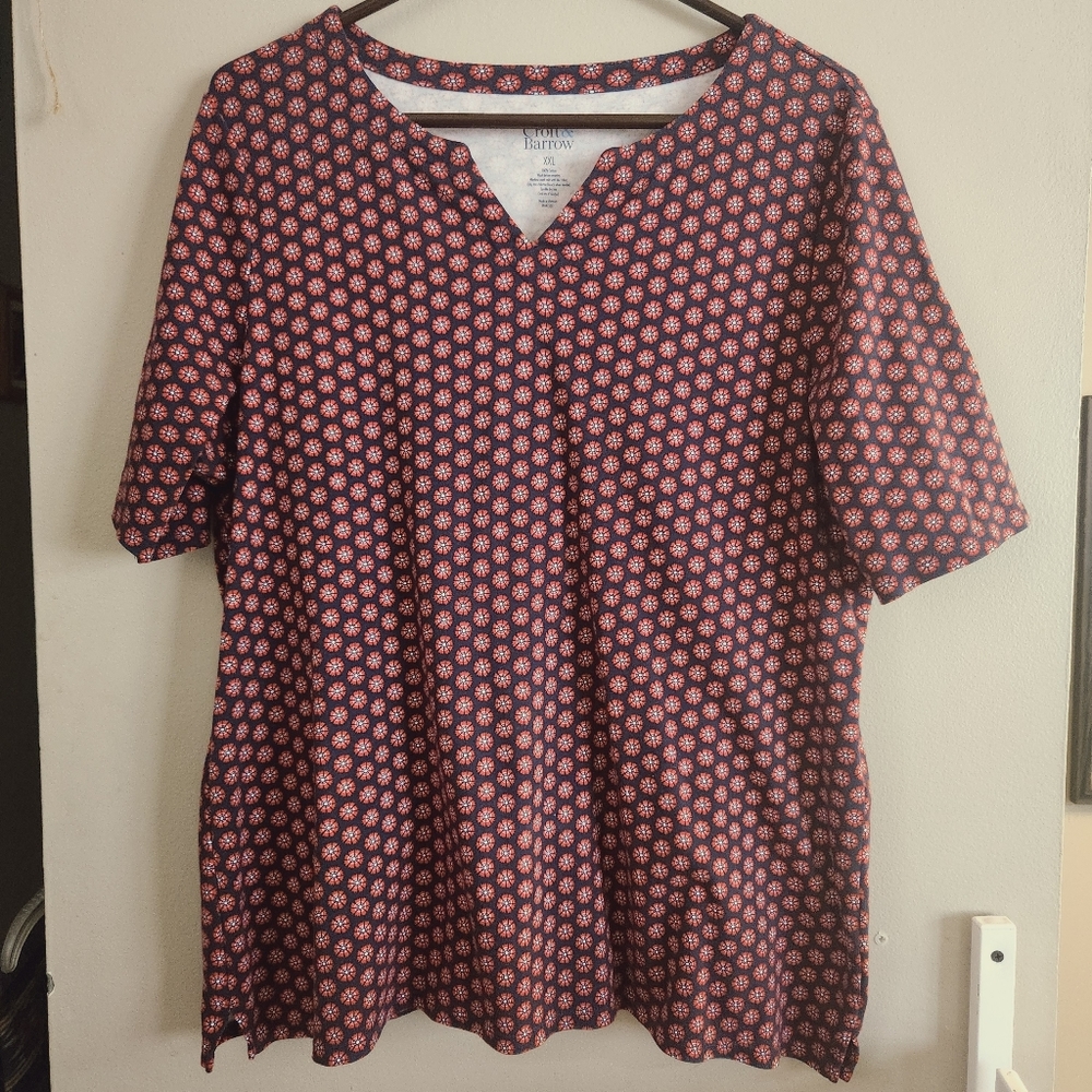 Croft & Borrow XXL Blue and Poppy Red Fllral T-shirt